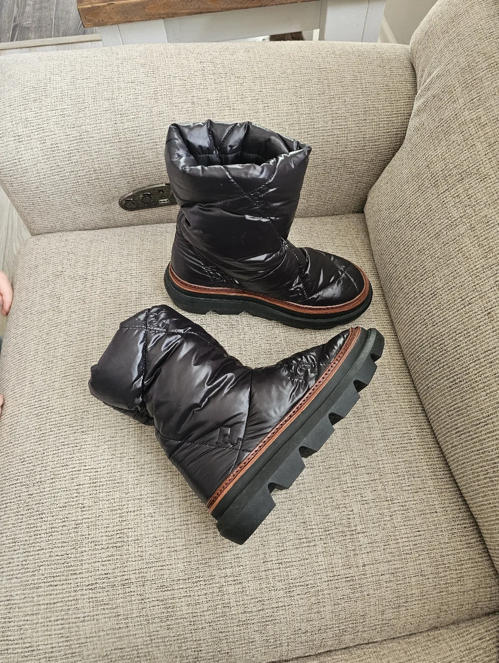 Tory Burch Sleeping Bag Pull-On Boots - Picture 3 of 9